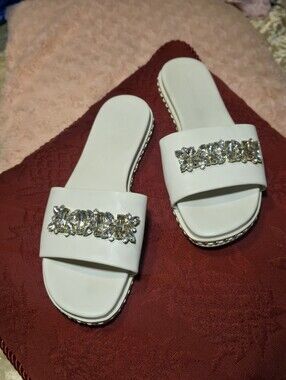 Karl Lagerfeld Paris Jeweled Slide Sandals Women’s 9 White Gold Chain